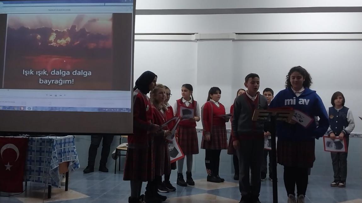 Okulumuzda 12 Mart İstiklal Marşı´nın Kabulü ve Mehmet Akif ERSOY´u Anma Programı Yapıldı